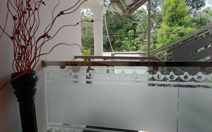 Essence Munnar Homestay