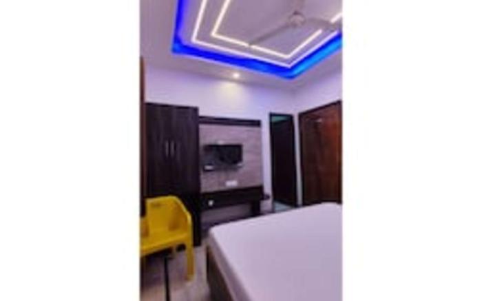 Hotel Nandini Varanasi