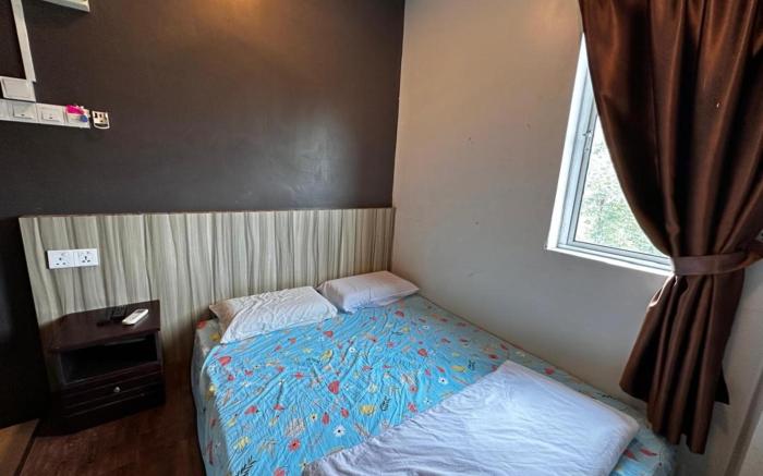 OYO 91242 Muar Golden Horse Hotel