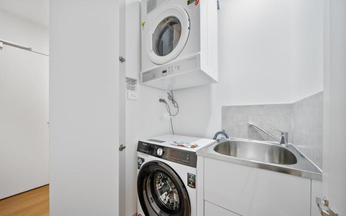 2-Bed Haven: Impeccable Interiors & Chic Amenities