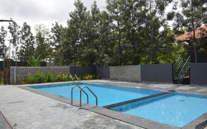 Sunrise Retreat Luxury Farm-stay Kabini