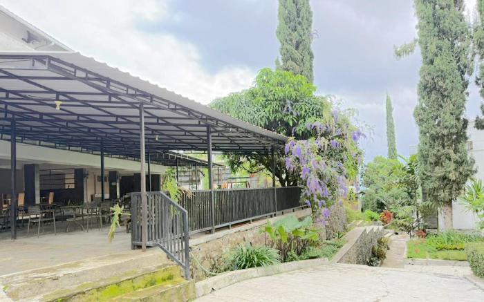 De View Hotel By PRO