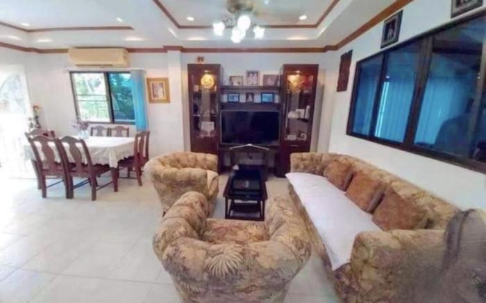 สยามเพลสพูลวิลล่า สยามคันทรี่ พัทยากลาง