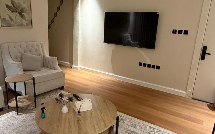 شقة راقية قرب محطة مترو سليمان الحبيب