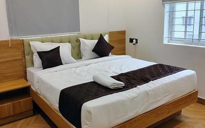 FabHotel SK OAK Suites - Mylasandra, Kengeri Satellite Town