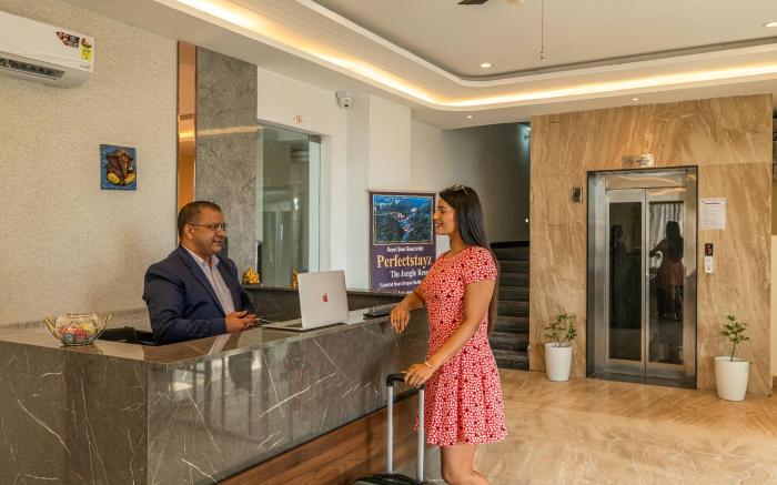 Perfectstayz Premium Pinaaki - Ganges View