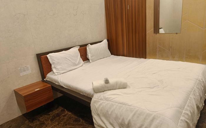 Collection O Kasarsai Dam Pune Formerly Yashraj 7 