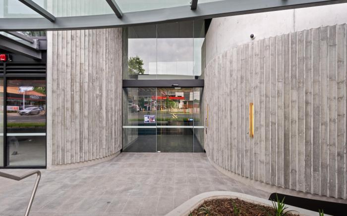 Experience Elegance in this Chic 1-Bed Unit