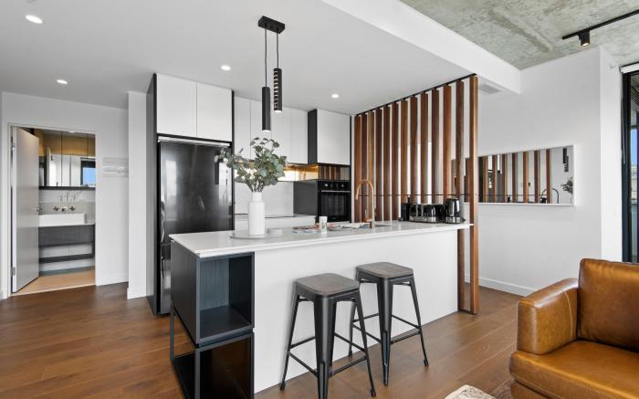 Executive 2-Bed Apartment with Views, Gym and Spa