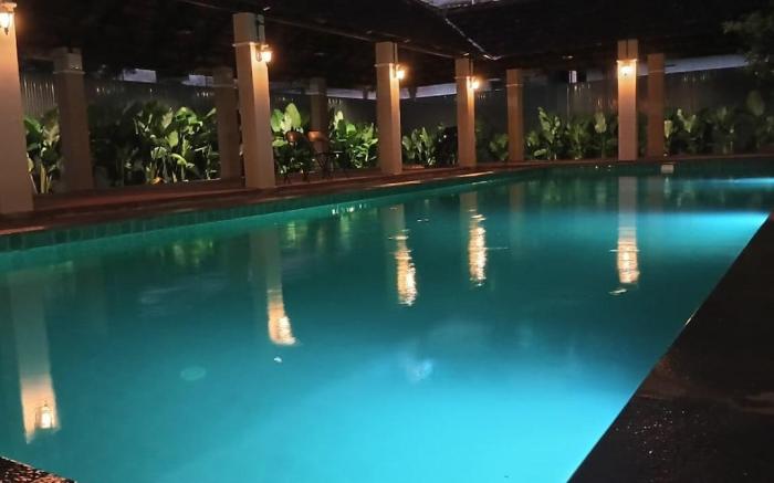 4 bedroom Pool Villa in Thodupuzha- Heliconia Inn