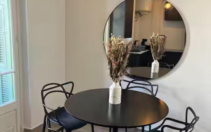 Riviera Escape - Stylish 1BR Near Beach & Old Town