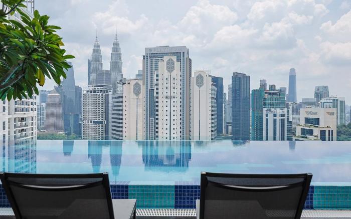 Beige Cozy Studio Apartment @ KLCC by Nexx Field