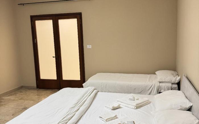 Urban stay camera con balcone panoramico