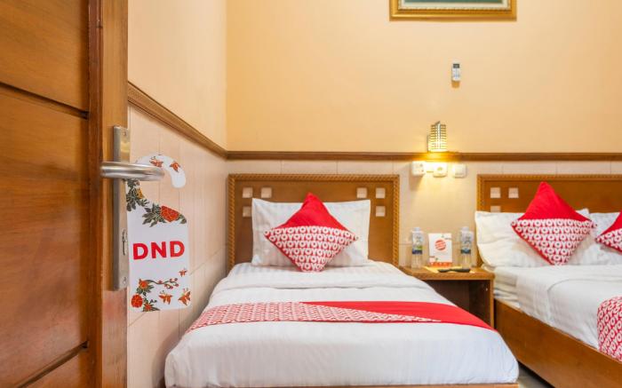 Dancenter Patradisa Hotel