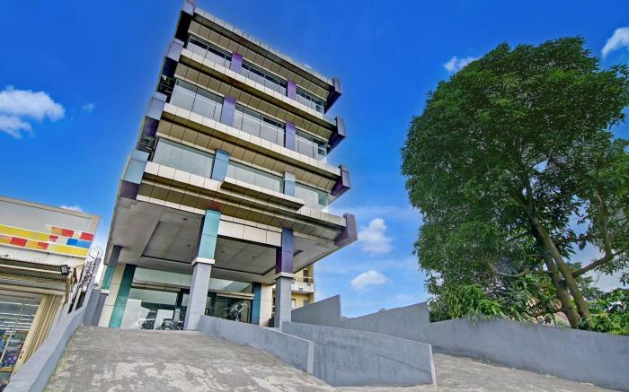 Dancenter Grand Sahara Hotel