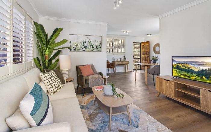 Cosy Unit with Parking near New Farm Park & River