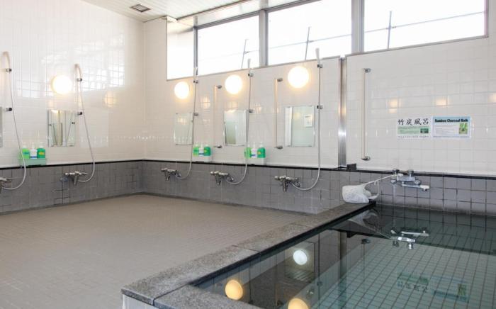 Shin Osaka Youth Hostel