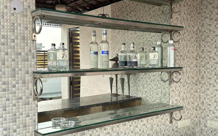 Private Bar @ The Qutub