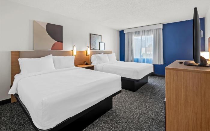 Spark by Hilton Cleveland Beachwood