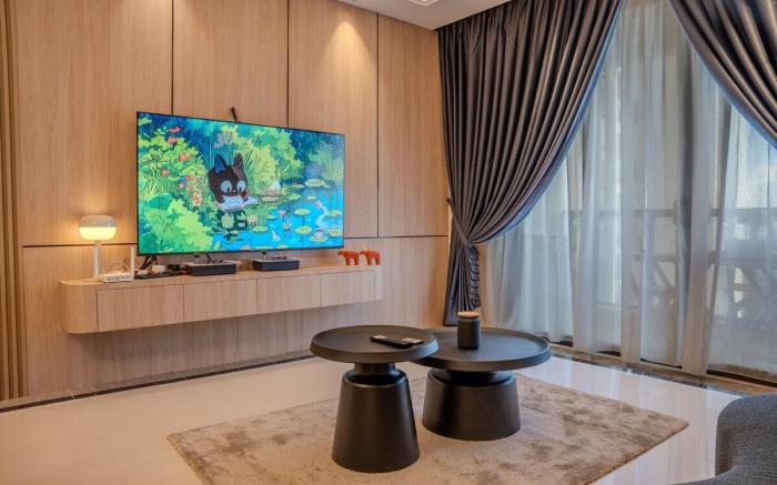 【Pool Table & Seaview】R&F Luxury Penthouse | 8 Pax