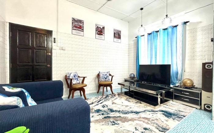 Town-Centre Resort Style Tg Malim | SantoriniTM02