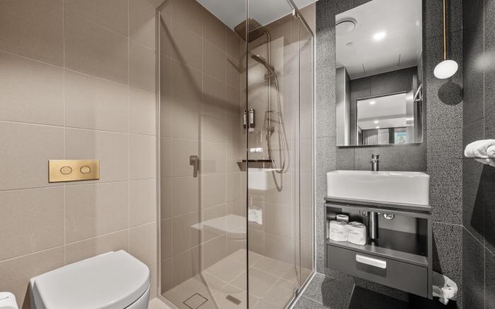 Convenient Braddon Studio with Parking