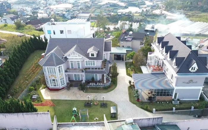 🌲VILLA10PN.Sân lớn BBQ,view chill chill,karaoke