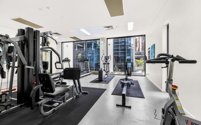 1-Bed Brisbane City Centre with Pool, BBQ & Gym