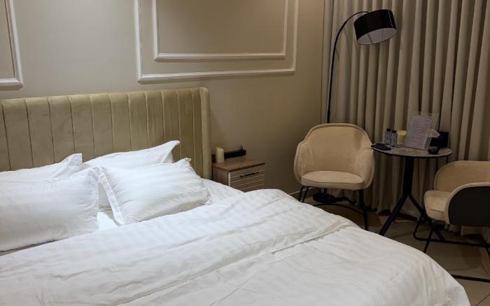 استديو هادي وجديد الملقا