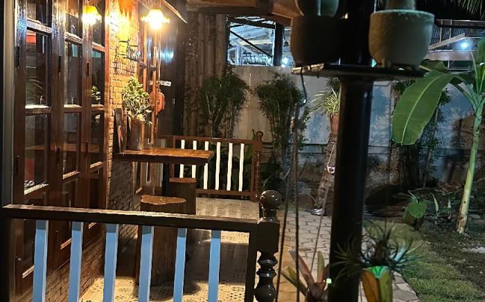 บ้านอิ๊กขะหลิ๊ก-BAAN IKKA LIK