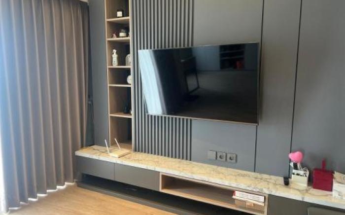 Apt 1BR Netflix Wifi Grand Dharmahusada Lagoon