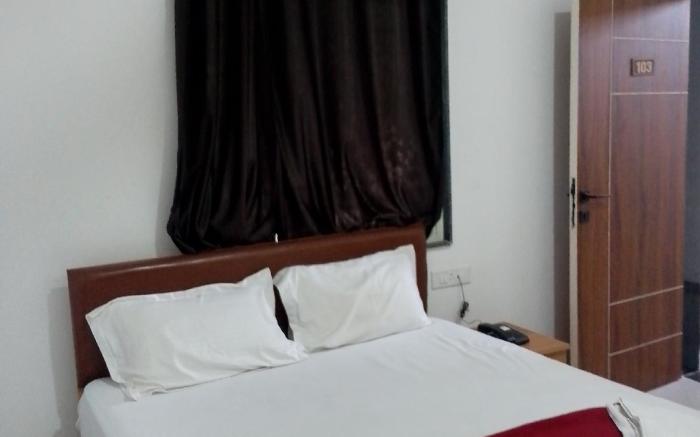 Hotel Blueberry residency 