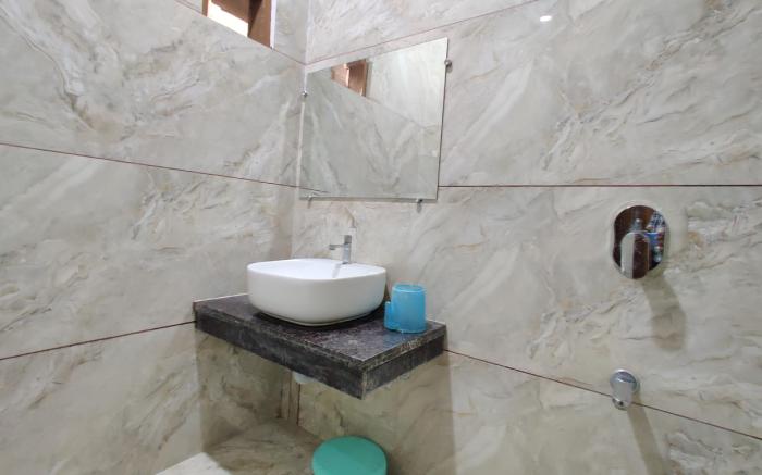 Sonu Luxury Residency Hotel