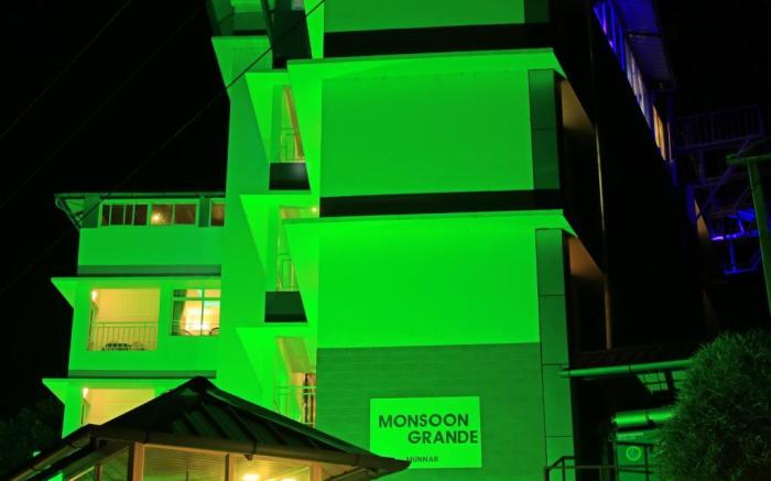 Monsoon Grande