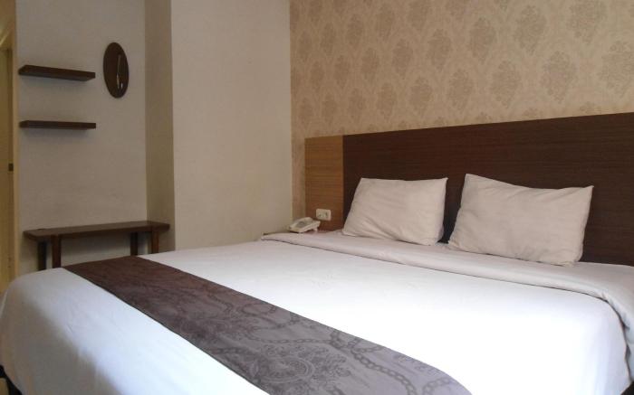 Max Hotel