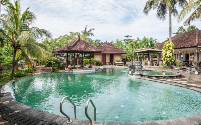 Dewi Sinta Hotel and Restaurant