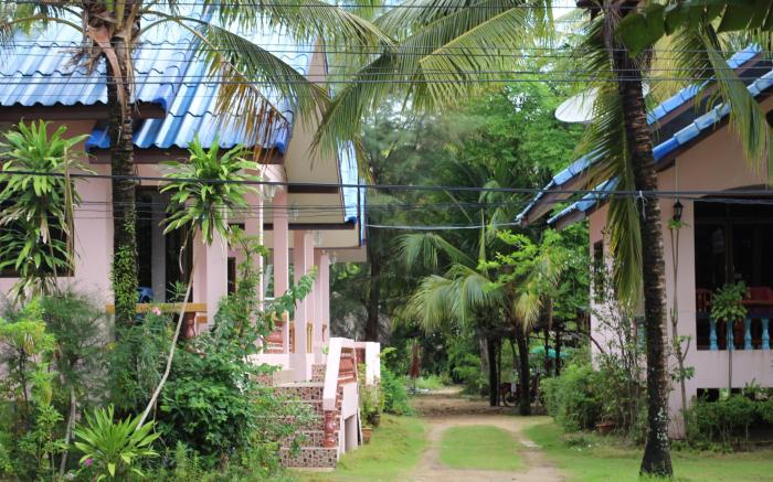 Chaiwat Resort