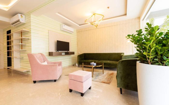 StayBird - B Suite Business Hotel 