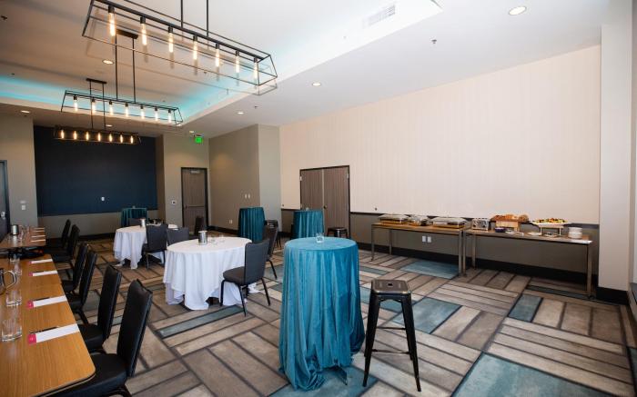 Hotel Indigo Everett - Waterfront Place By IHG