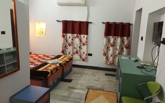 Jag Niwas Guest House