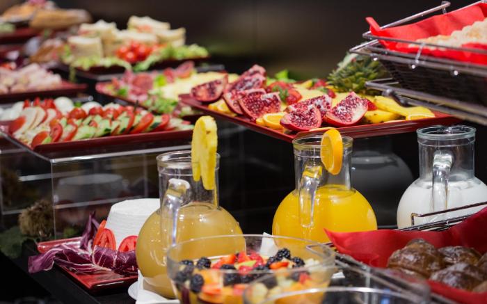 Floris Hotel
