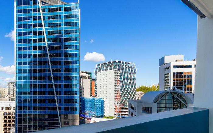 Auckland Harbour Suites