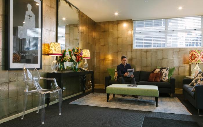 Gilmer Apartment Hotel
