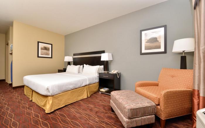Holiday Inn Express & Suites Austin SW - Sunset Valley By IHG