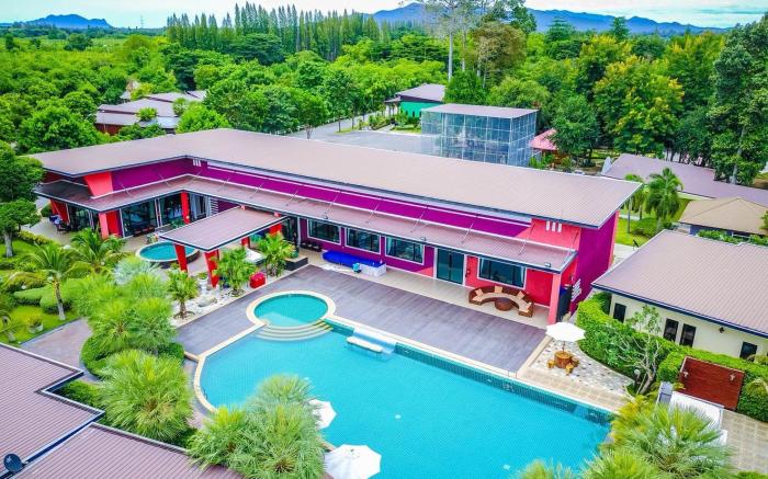 The Canal Garden Resort