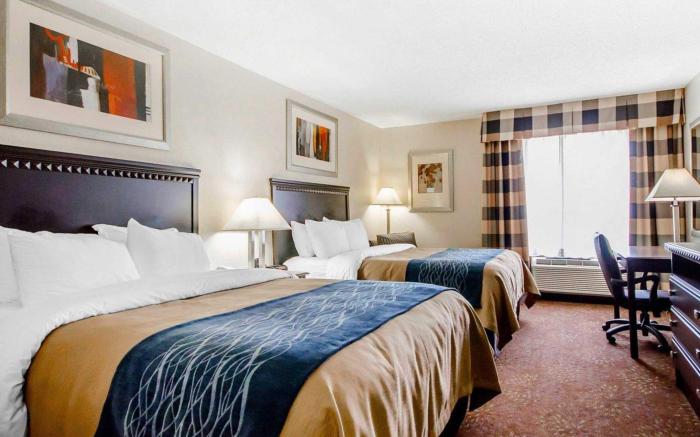 Comfort Inn & Suites