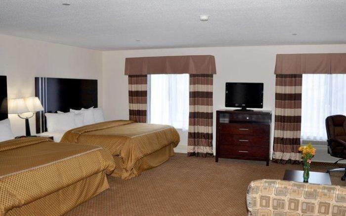 Best Western Plus Kalamazoo Suites