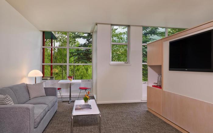 Aspen Meadows Resort