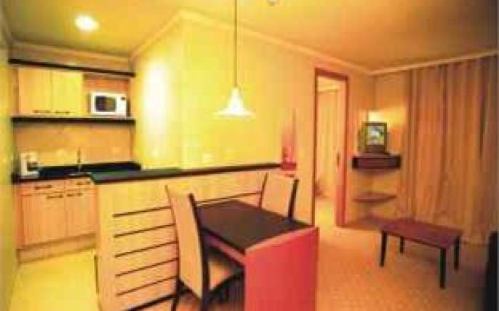 Astron Suites Sao Jose dos Pinhais by Nobile