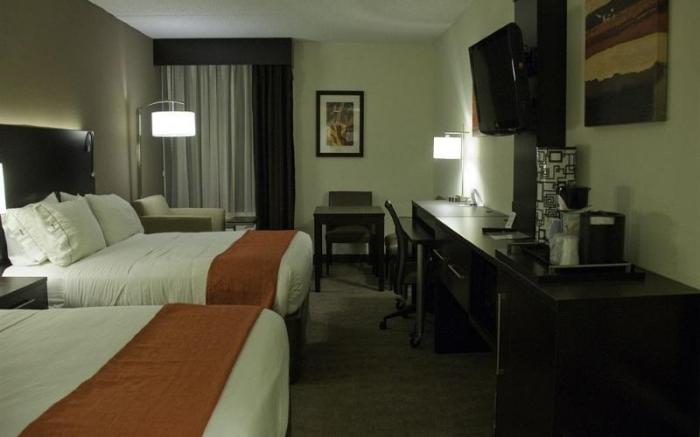 Holiday Inn Express Harrisburg NE By IHG